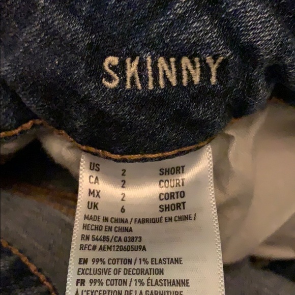 Too small. - Picture 4 of 4